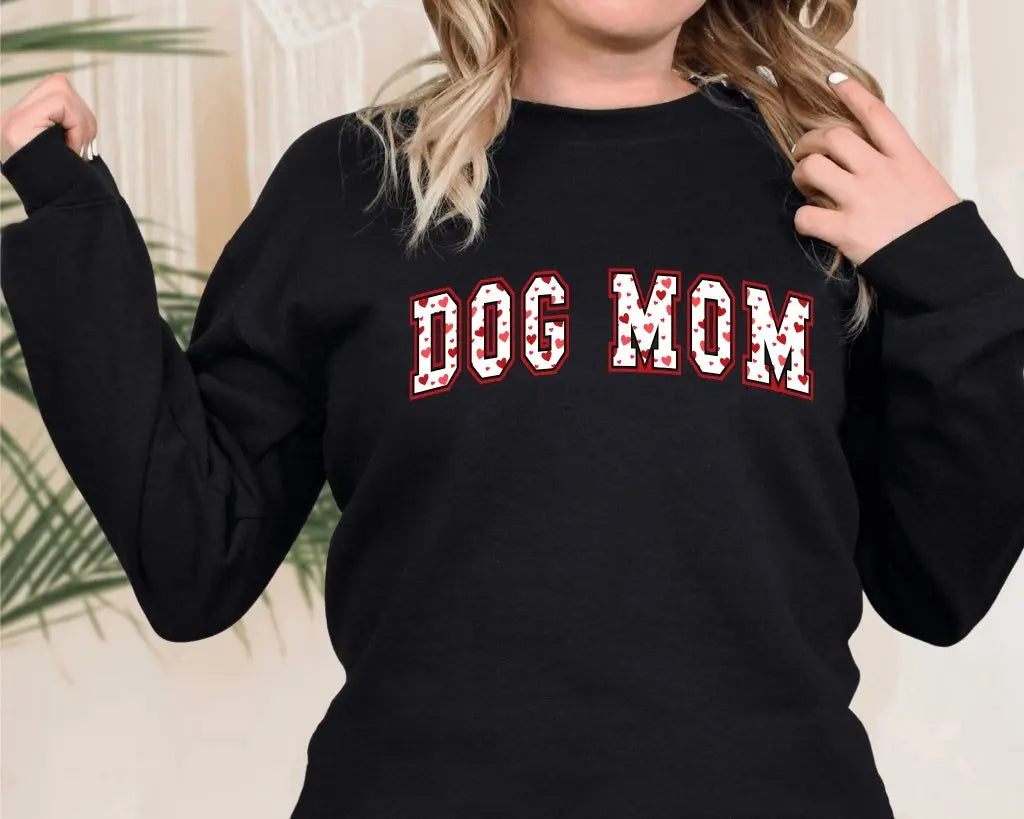 Dog Mom w/Hearts Crewneck Sweatshirt Uppercrufts